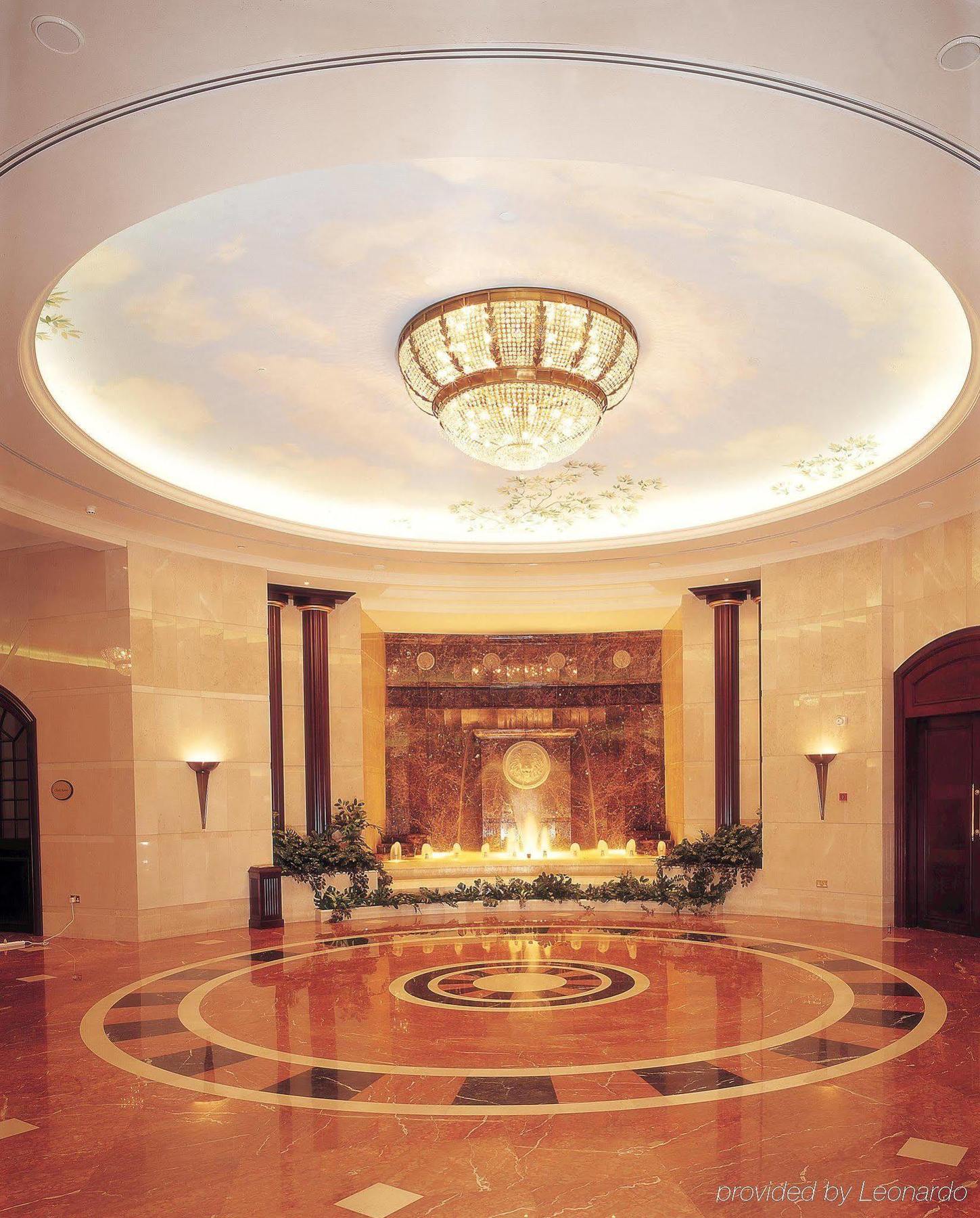 Habtoor Metropolitan Palace Hotel Bejrút Beltér fotó
