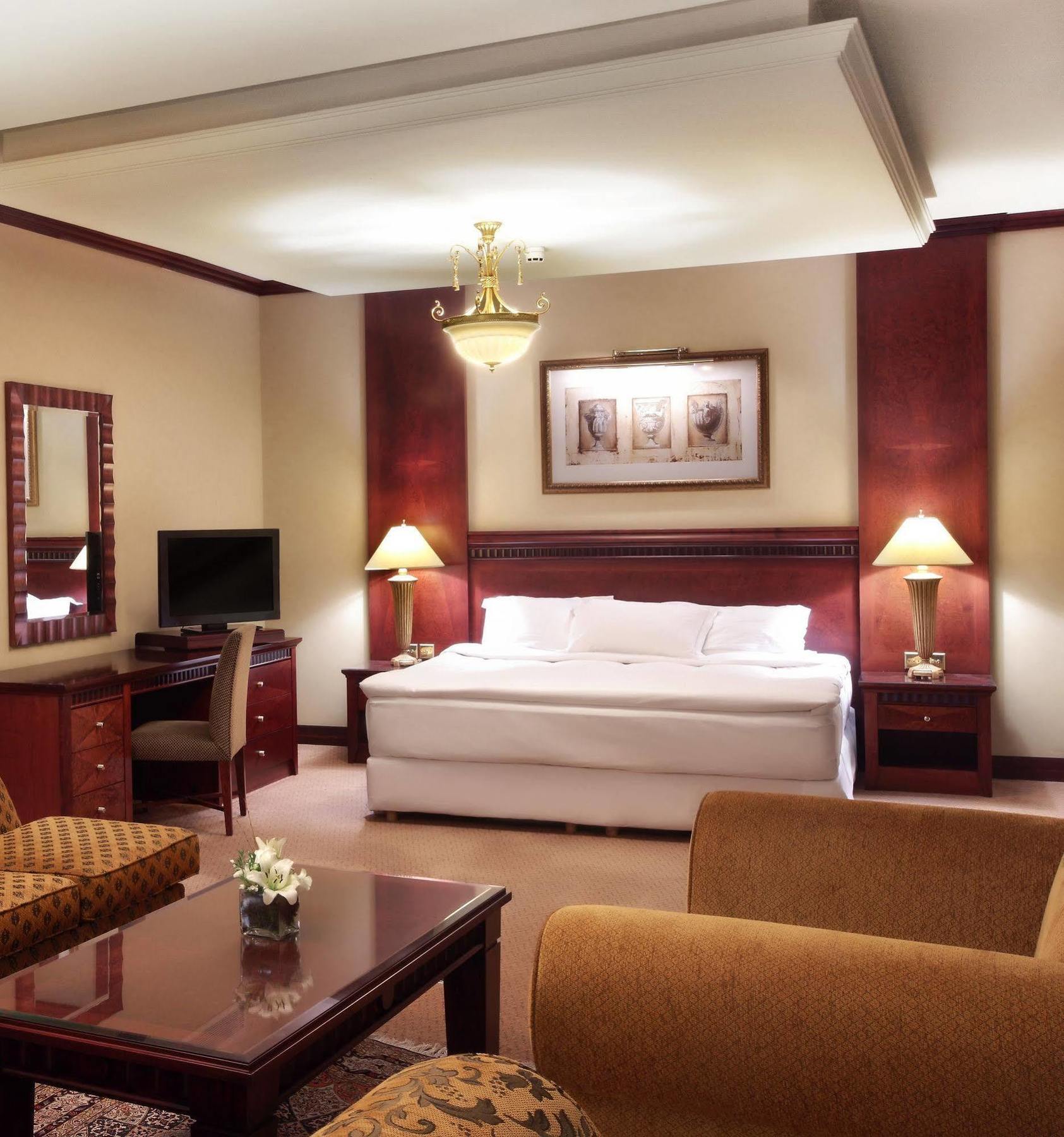 Habtoor Metropolitan Palace Hotel Bejrút Kültér fotó